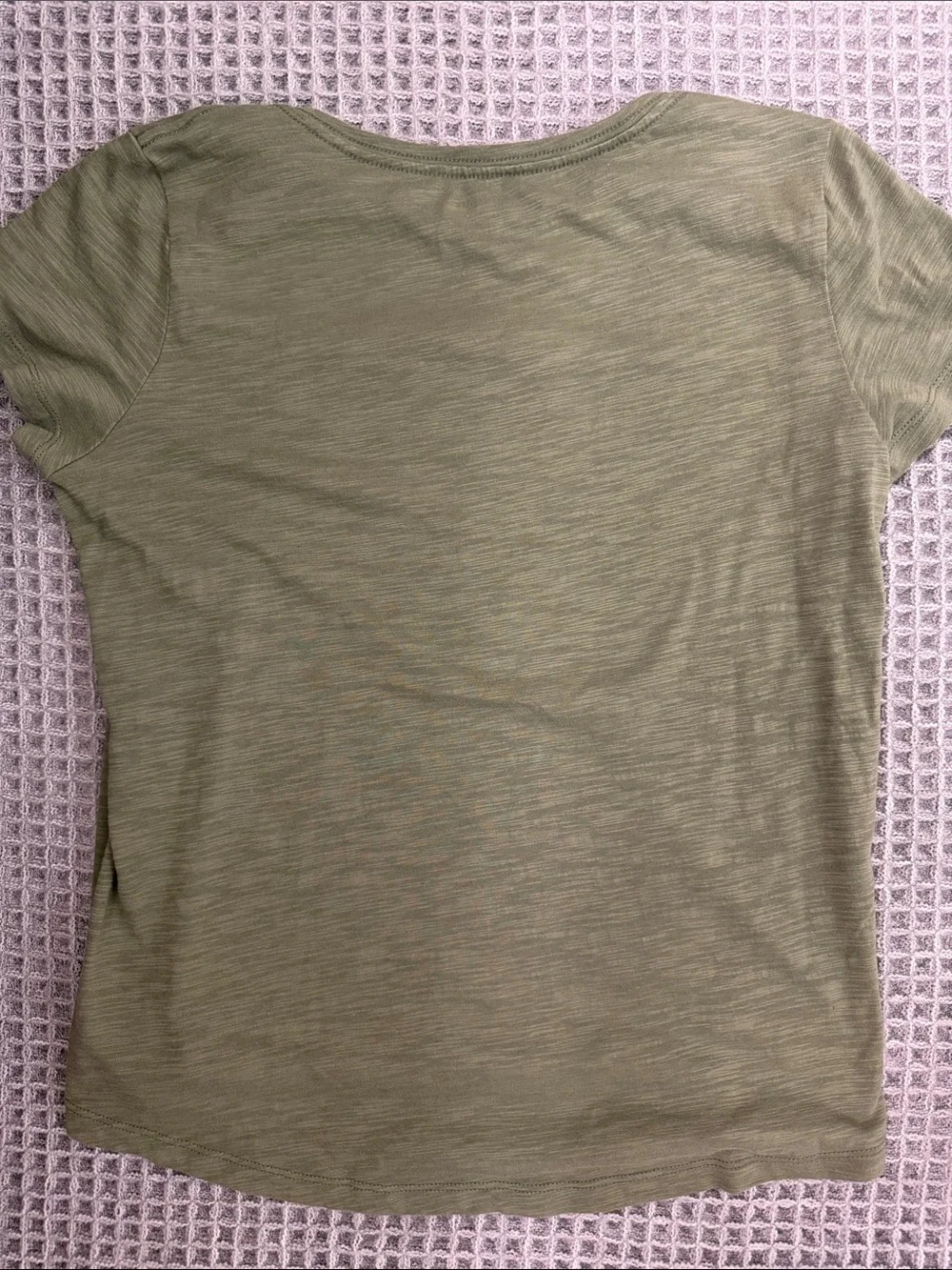 Old Navy Olive Green Heart Pocket Tee - Girl’s XL